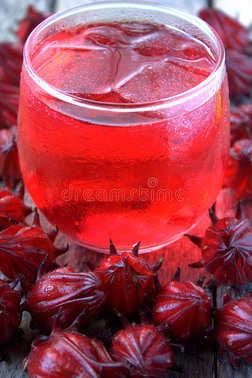 无酒精饮料 健康新选择与消费趋势