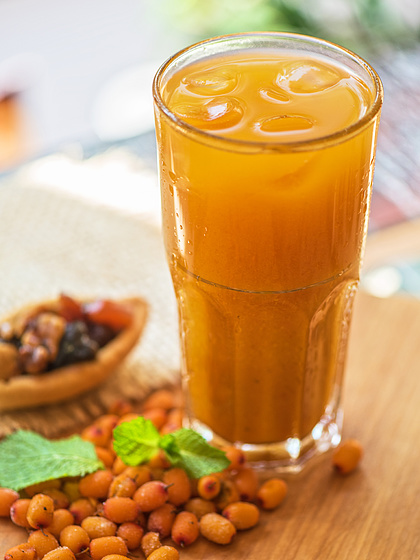 沙棘果汁饮料 健康无酒精的天然饮品